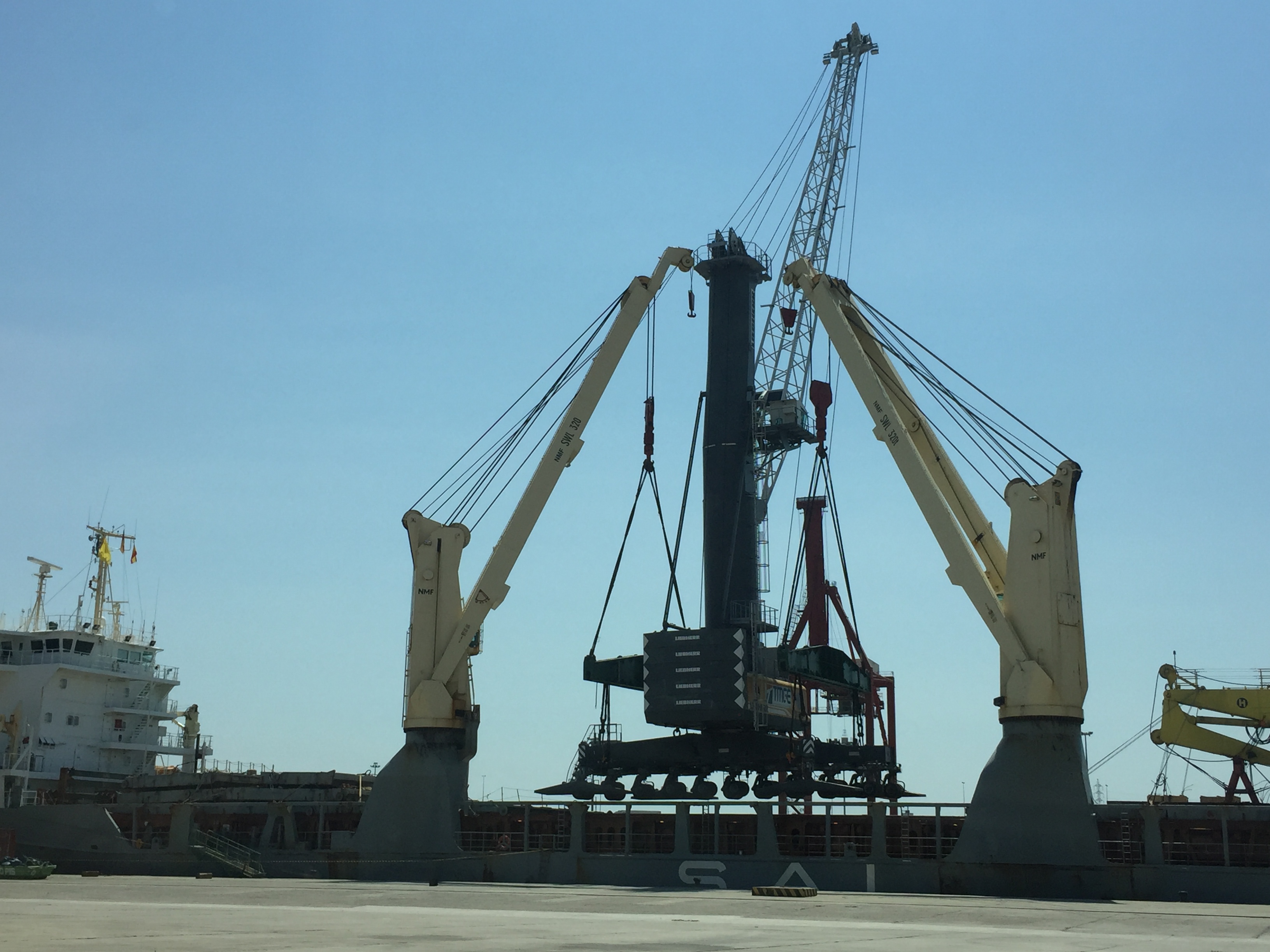 maquinaria-portuaria-segunda-mano-barcelona